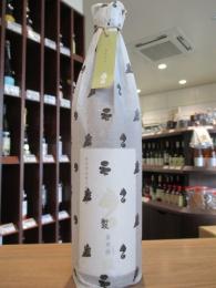 新政　亜麻猫　なかどり　白麹仕込純米酒　2018　720ml
