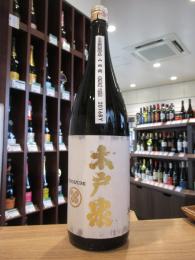 木戸泉　特別純米　自然米山田錦　生原酒　2017BY　1800ml