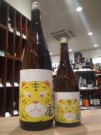 安芸虎(あきとら)　純米吟醸　朝日60%　1800ml